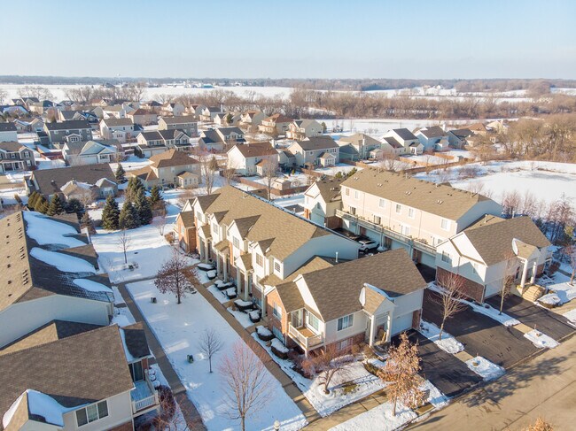 Building Photo - 3414 Cameron Dr