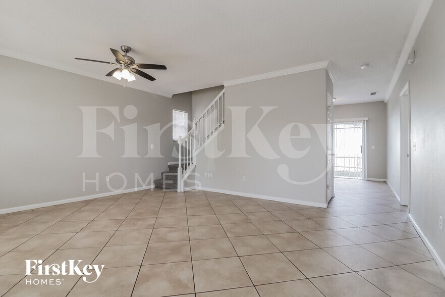 Building Photo - 5156 Aventura Blvd