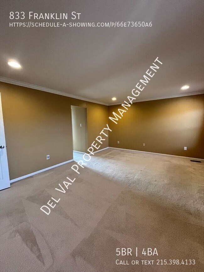 Building Photo - 833 Franklin St