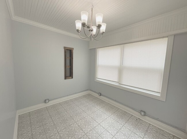 Building Photo - LEASING