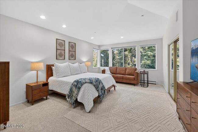 Building Photo - 1264 Hidden Woods Dr