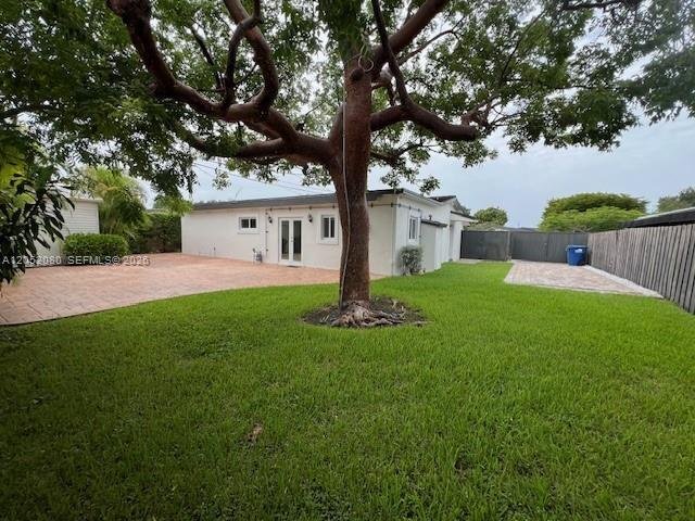 Building Photo - 9211 SW 13th St