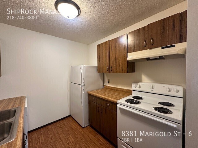 Building Photo - 8381 Marigold St