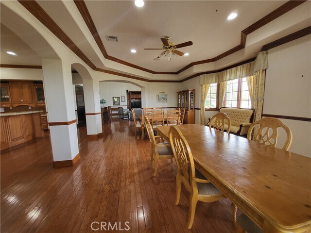 Building Photo - 27350 Cypress St