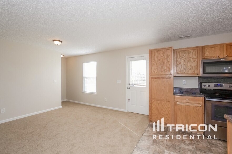 Building Photo - 8810 Michaw Ct