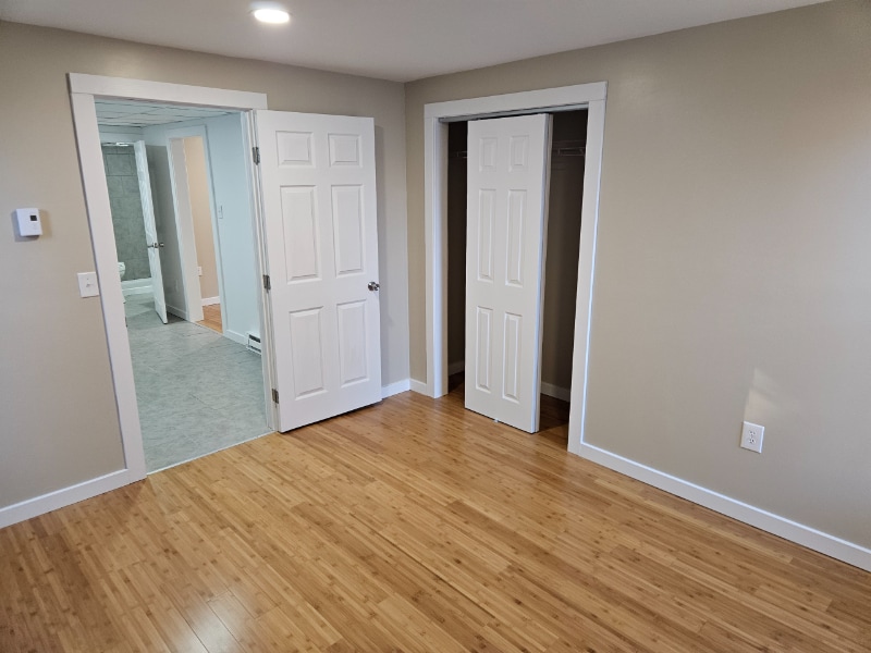 Building Photo - 205 E 2nd St