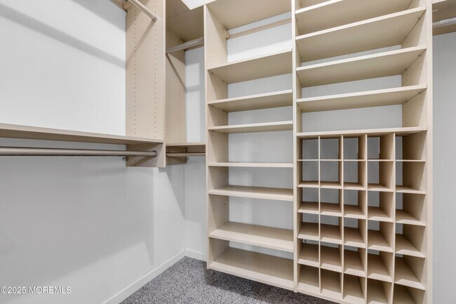 Building Photo - 12 Coral Place