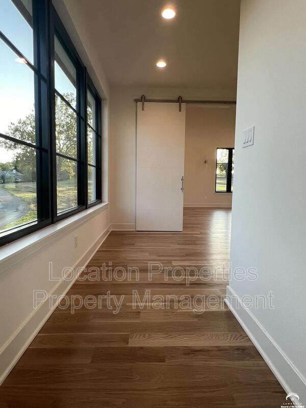 Building Photo - 1840 Quail Creek Dr