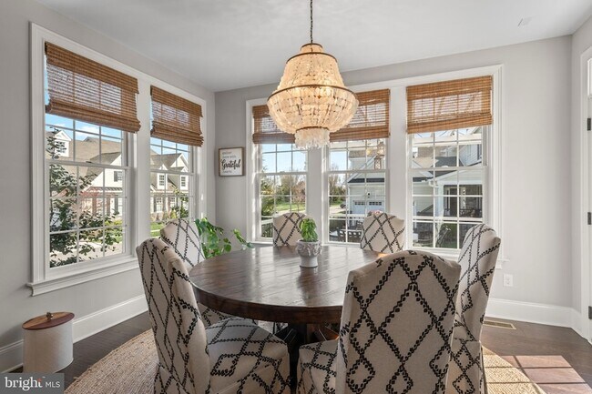 Building Photo - 407 Berlo Ln