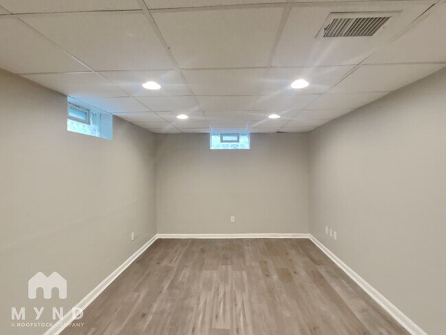 Building Photo - 2532 Cranford Rd