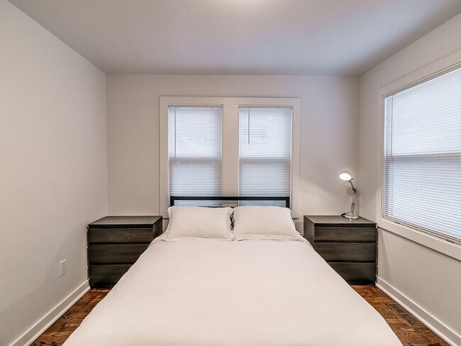 Building Photo - Heart of Plaza District