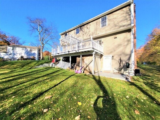 Building Photo - ****Cumberland Single Family – $2,795****
