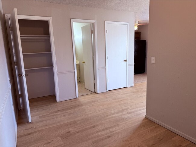 Building Photo - 1701 S West End St