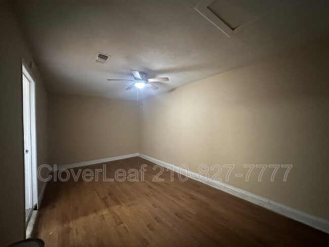 Building Photo - 4012 Sunrise Creek Dr