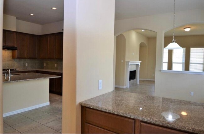 Building Photo - 7219 Pearl Terrace Ln