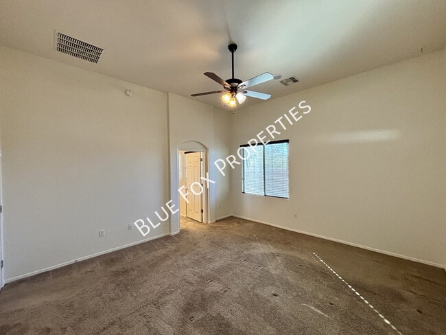 Building Photo - 9906 N Niobrara Way