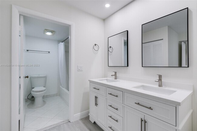 Building Photo - 21559 Cypress Hammock Dr