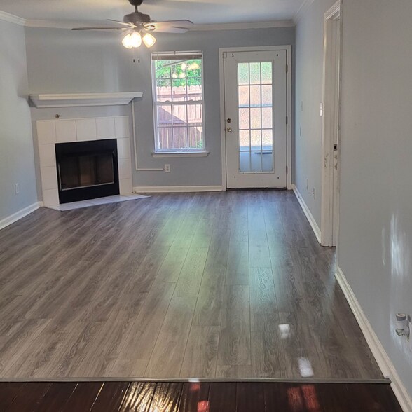 Building Photo - 4687 Brookwood Ln