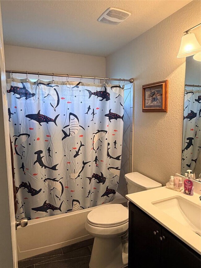 Building Photo - 1313 Fawn Lily Dr