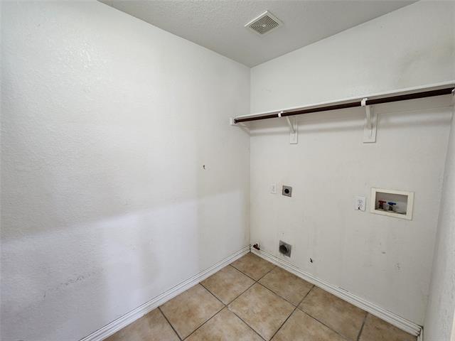 Building Photo - 3216 Chesington Dr