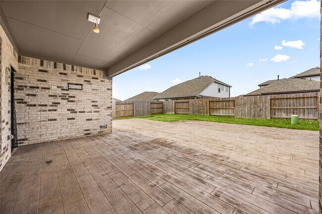 Building Photo - 27118 Peaceful Cv Dr