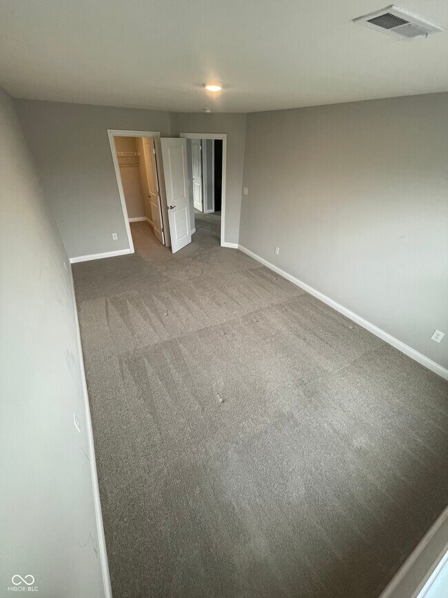 Building Photo - 7352 Doyal Dr