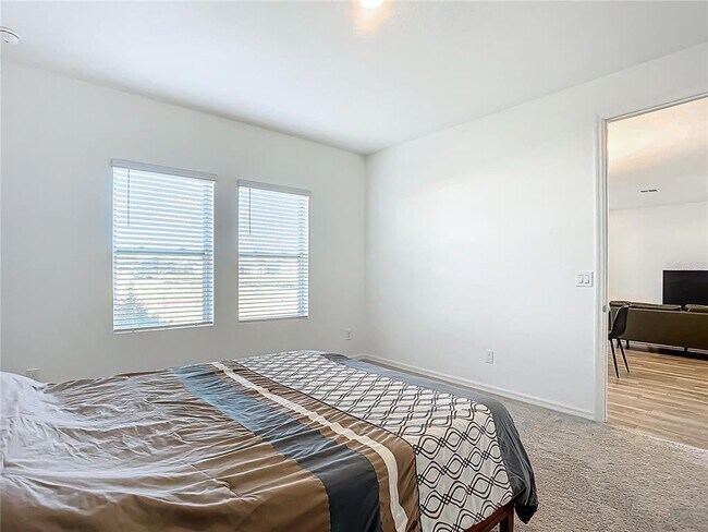 Building Photo - 1317 Sterling Pointe Dr