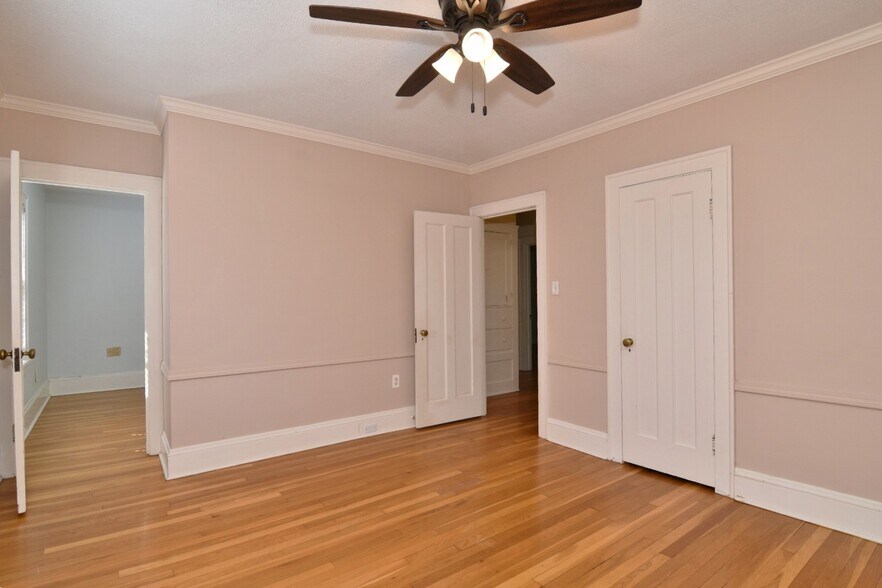 Bedroom - 3180 Chadbourne Rd