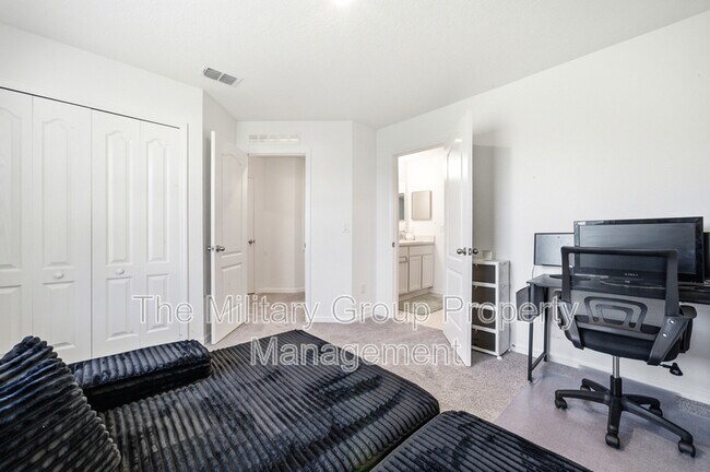 Building Photo - 3346 Penny Cove Ln