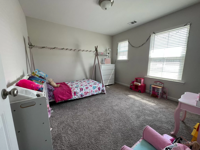 Building Photo - 133 Orkney Rd