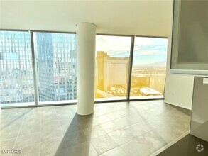 Building Photo - 3722 S Las Vegas Blvd