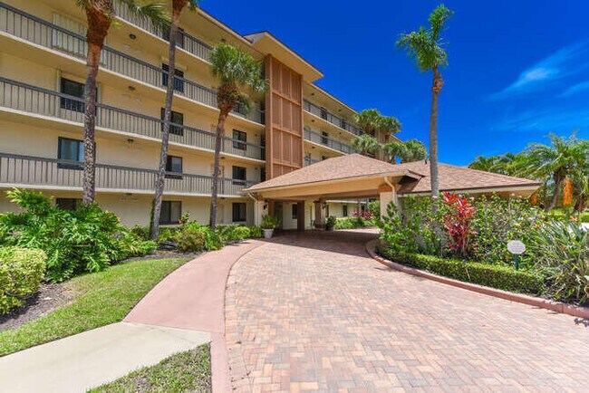 Building Photo - 2301 Marina Isle Way