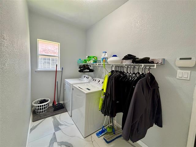 Building Photo - 8640 Arcadia Park Dr