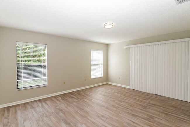 Building Photo - 5779 Forester Oak Ct