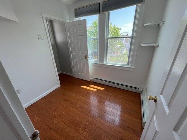 Bonus office space - 113 Oakwood Ave