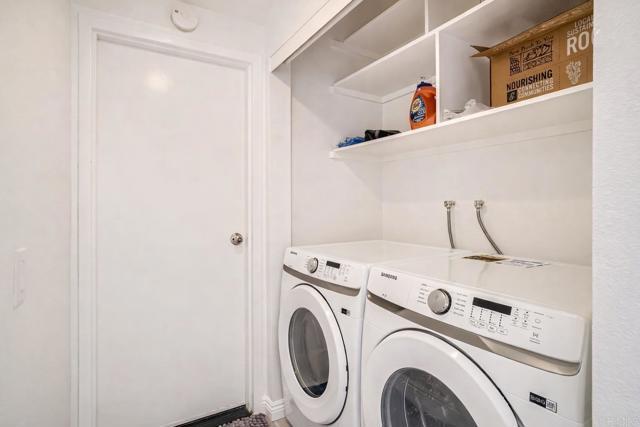 Building Photo - 4111 Iowa St