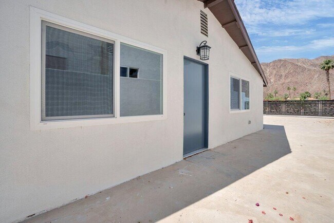 Building Photo - 51480 Avenida Obregon