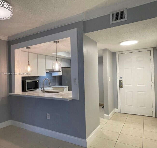 Building Photo - 5200 NW 31st Ave