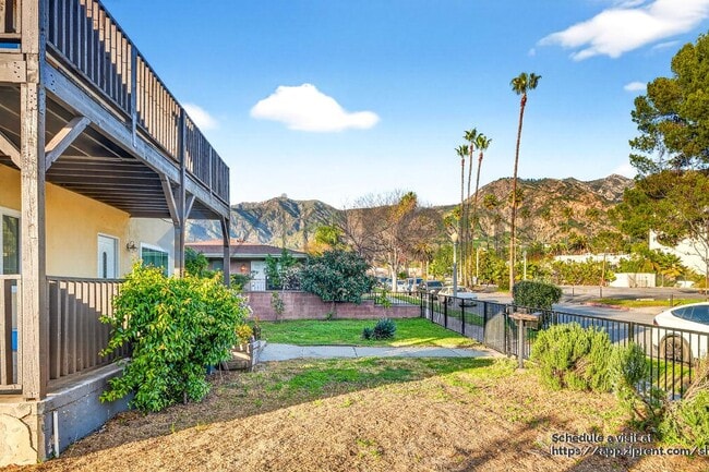 Building Photo - 1255 Del Rey Ave