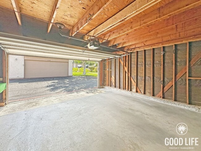 Building Photo - 2B/2BA in the Westwood Community of Rancho Bernardo featuring Air Conditioning and 2-car detached...