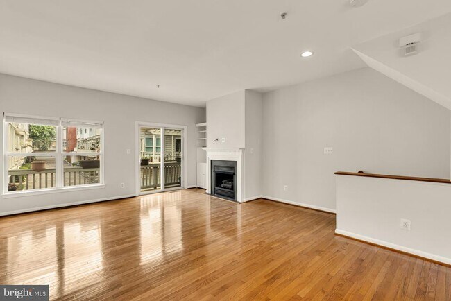 Building Photo - 1227 V St NW