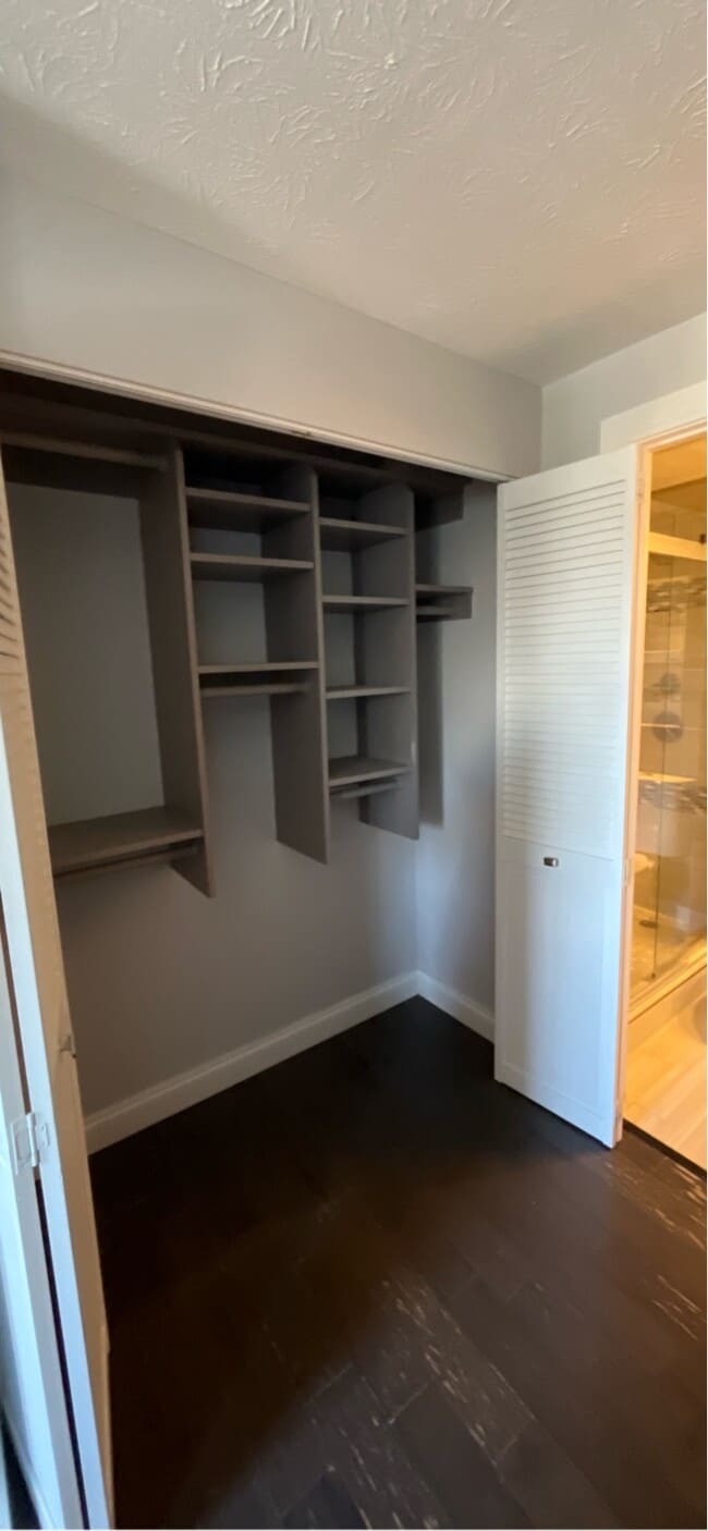 Building Photo - 208 Bonnie Brae Dr