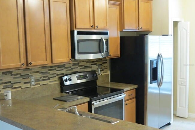 Building Photo - 5431 Windsor Lake Cir