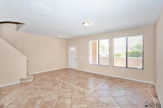 Building Photo - 3565 W 22nd St