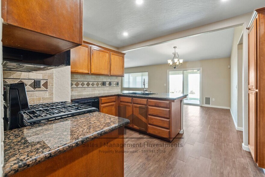 Building Photo - 2756 Sauvignon St