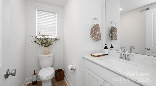 Building Photo - 9100 Bluedale Rd