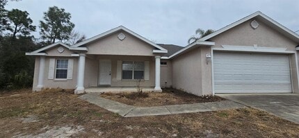 Building Photo - 11 Hemlock Court Pass