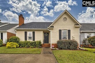 Building Photo - Cute Patio Home