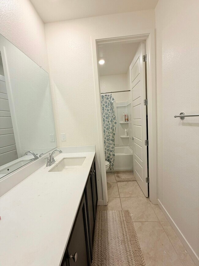 Building Photo - 5460 Spg Mountain Ln