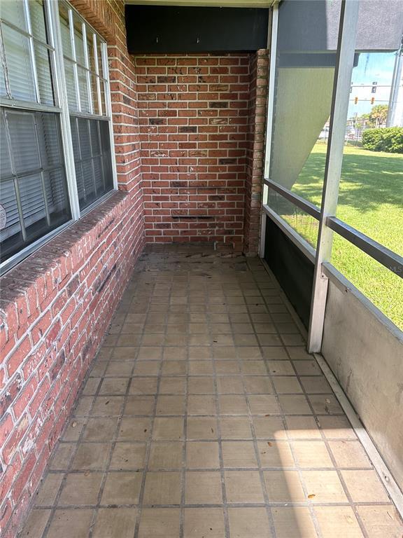 Building Photo - 1440 Holden Ave